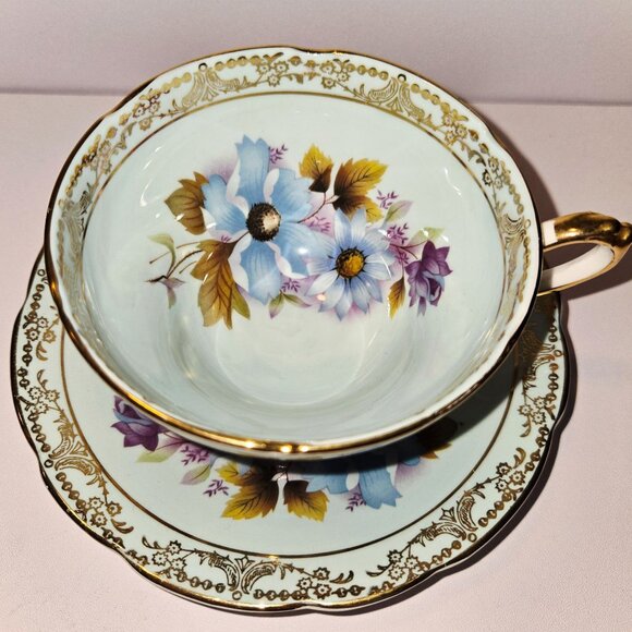 Royal Sutherland Bone China Cup & Saucer Set Floral Design Gold Trim Made In Eng - Picture 3 of 10
